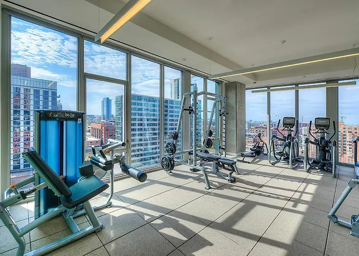 W Loop Studio W Pool Gym Lounge Nr L Chi-749 Chicago