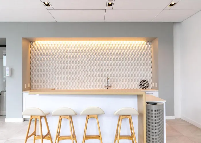 W Loop Studio W Pool Gym Lounge Nr L Chi-749 *