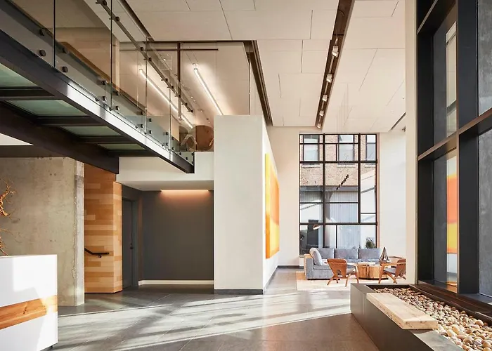 W Loop Studio W Pool Gym Lounge Nr L Chi-749 * Chicago
